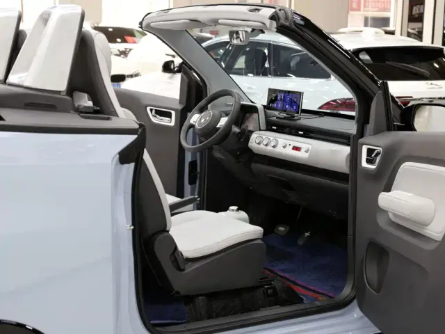 Wuling Hongguang Mini EV — Фото автомобиля 17