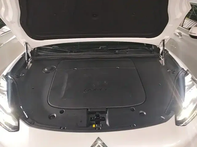 GAC Hyptec HT — Фото автомобиля 19