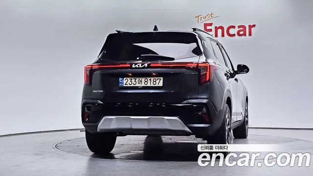Kia Seltos Бензин 1.6 турбо 2WD — Фото автомобиля 4
