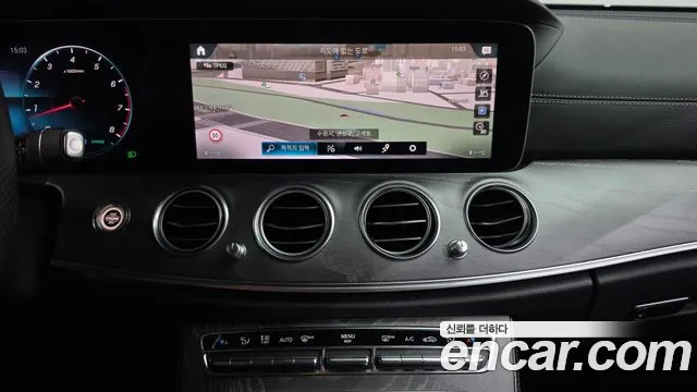 Mercedes-Benz E-Class W213 — Фото автомобиля 18