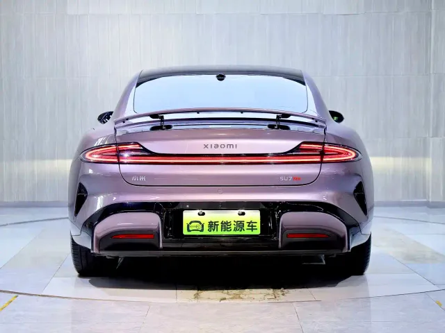 Xiaomi SU7 — Фото автомобиля 6