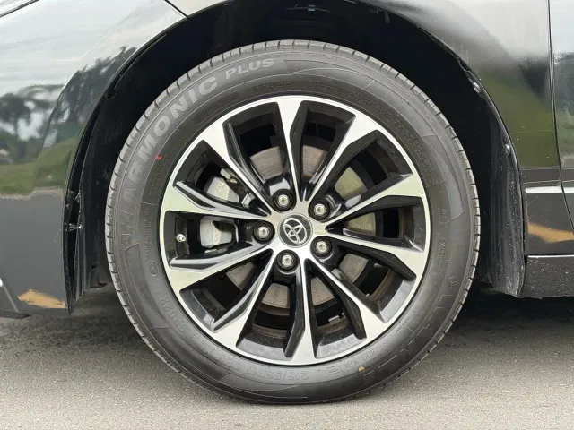 Toyota Avalon — Фото автомобиля 25