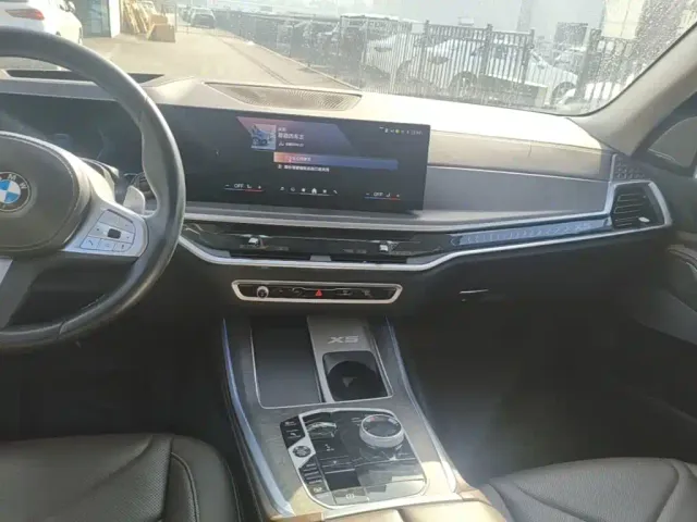 BMW X5 — Фото автомобиля 12