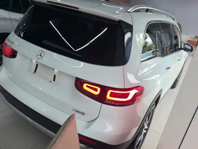 Mercedes-Benz GLB-Class — Фото автомобиля 6