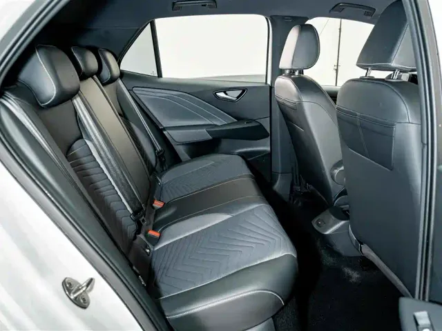 Volkswagen ID.3 — Фото автомобиля 20
