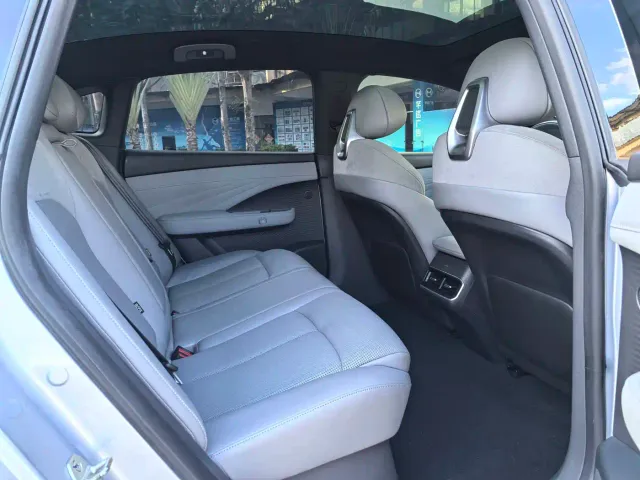 Nissan N7 — Фото автомобиля 12