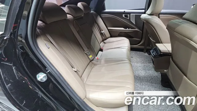 Kia K8 2.5 Бензин 2WD — Фото автомобиля 10