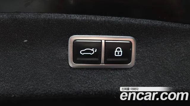 Genesis G80 Бензин 2.5 турбо 2WD — Фото автомобиля 30