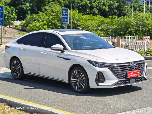 Chery Arrizo 8 — Фото автомобиля 3