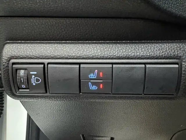 Toyota Levin 2022 Facelift TNGA 1.5L CVT Progressive Edition — Фото автомобиля 16