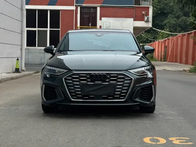 Audi A3 — Фото автомобиля 3