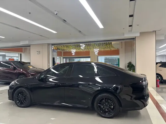 GAC Aion RT — Фото автомобиля 8