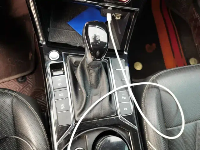 Volkswagen Passat — Фото автомобиля 6