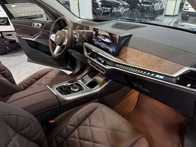 BMW X5 — Фото автомобиля 9