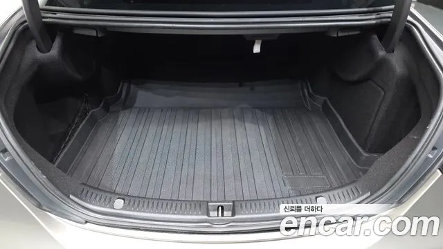 Mercedes-Benz E-Class W213 — Фото автомобиля 20