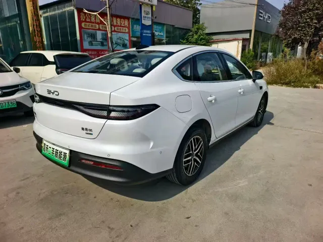 BYD Seal 05 DM-i — Фото автомобиля 6
