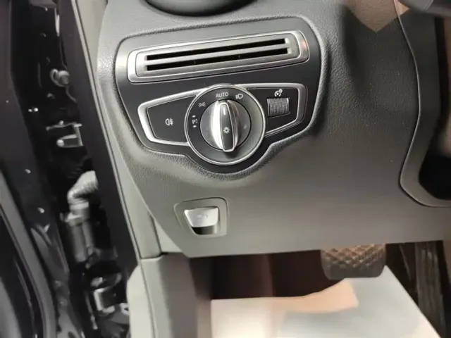 Mercedes-Benz GLC-Class — Фото автомобиля 22