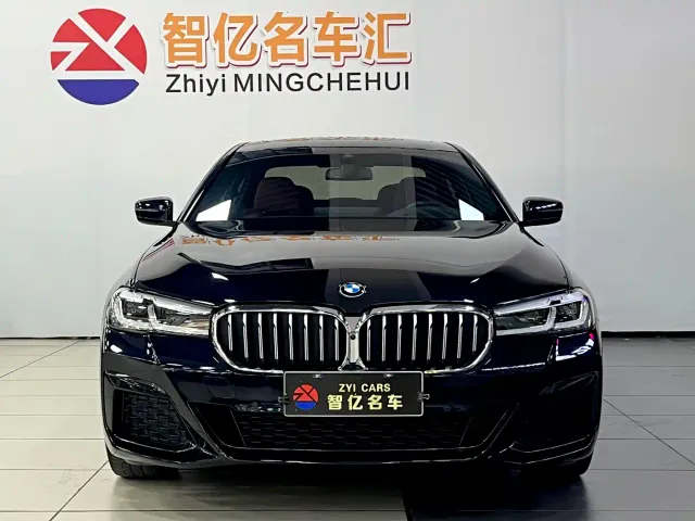 BMW 5 Series — Фото автомобиля 2