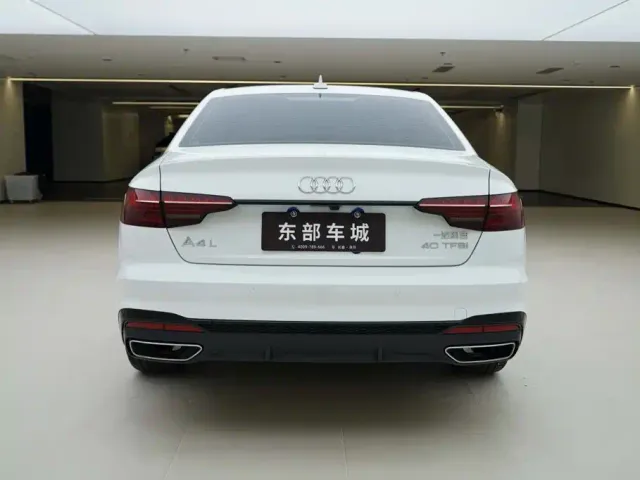 Audi A4L — Фото автомобиля 4