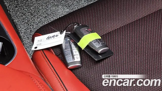 Genesis GV70 2.2 Дизель AWD — Фото автомобиля 26