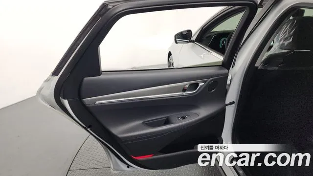 Hyundai Grandeur Новый Grandeur IG — Фото автомобиля 17