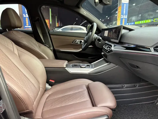 BMW 3 Series — Фото автомобиля 12