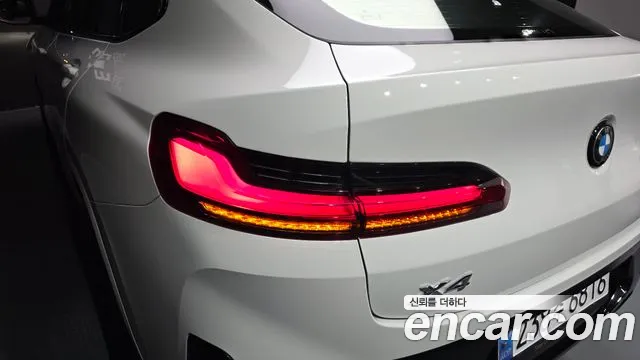BMW X4 xDrive20i M Sport Pro Special Edition — Фото автомобиля 18