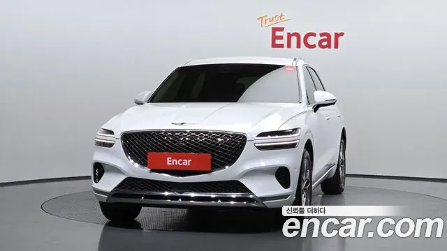 Genesis GV70 2.5T Бензин AWD — Фото автомобиля 3