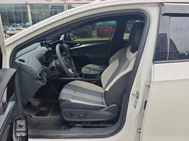 Volkswagen ID.4 Crozz — Фото автомобиля 4