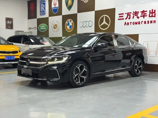 Фотография автомобиля — Volkswagen Passat