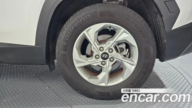 Hyundai Tucson Tucson (NX4) Дизель 2.0 2WD — Фото автомобиля 19