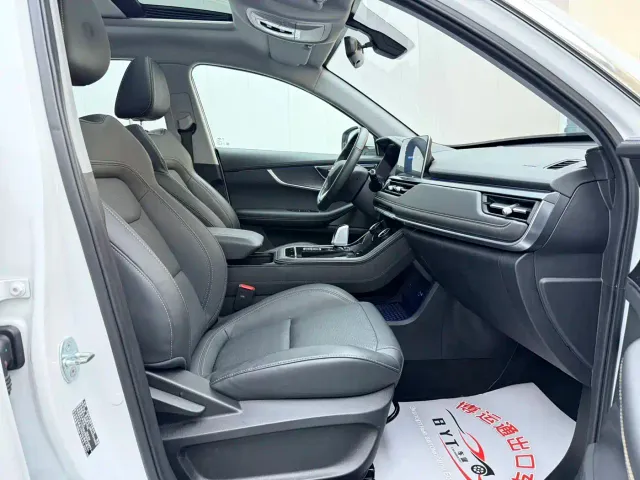 Chery Tiggo 8 — Фото автомобиля 8