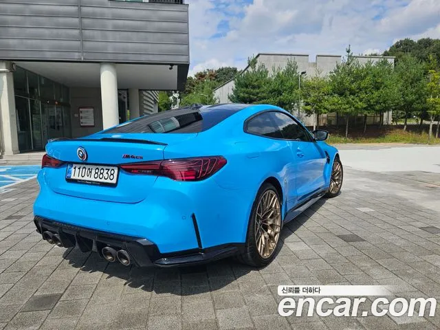 BMW M4 — Фото автомобиля 4