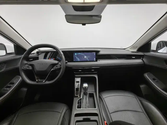 Roewe i5 — Фото автомобиля 5