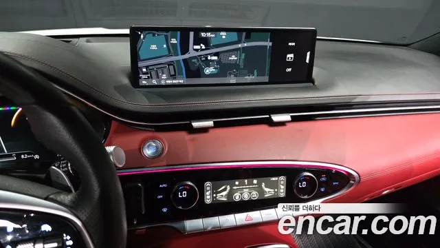 Genesis GV70 — Фото автомобиля 14