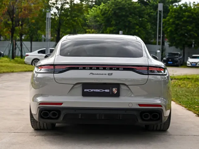 Porsche Panamera — Фото автомобиля 5