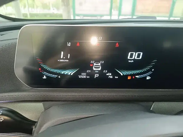 Forthing T5 Evo — Фото автомобиля 11