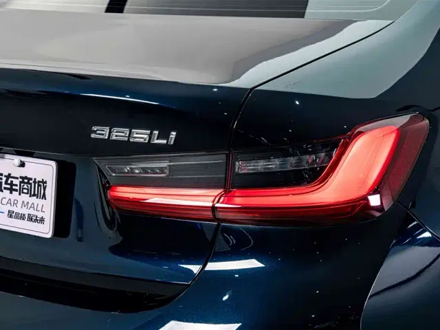 BMW 3 Series — Фото автомобиля 8