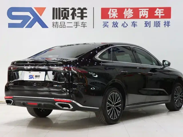 Geely Emgrand — Фото автомобиля 5