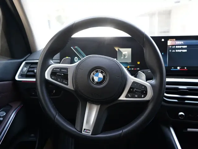 BMW 3 Series — Фото автомобиля 10