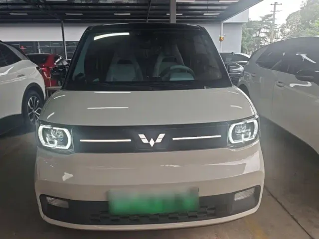 Wuling Hongguang Mini EV — Фото автомобиля 2