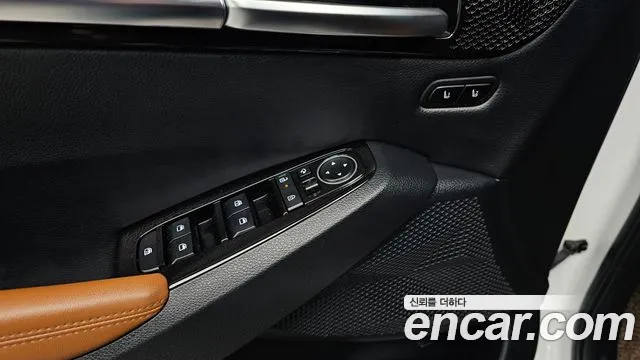 Kia Seltos New — Фото автомобиля 24