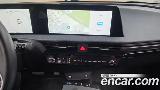 Kia EV6 — Фото автомобиля 19