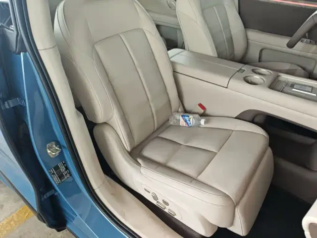 IM Motors LS6 — Фото автомобиля 24