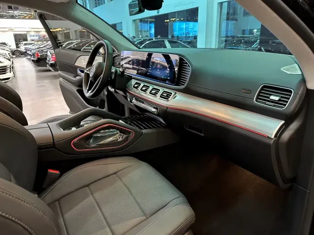 Mercedes-Benz GLE Coupe — Фото автомобиля 9
