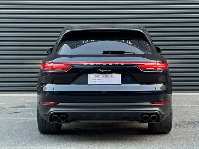 Porsche Cayenne — Фото автомобиля 7