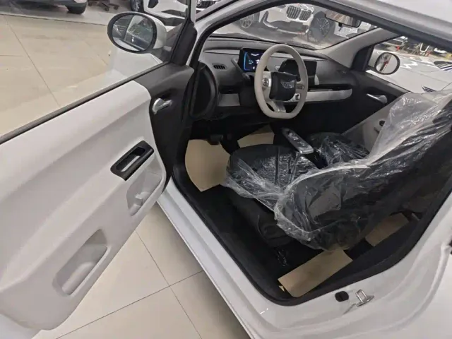 Changan Lumin — Фото автомобиля 15