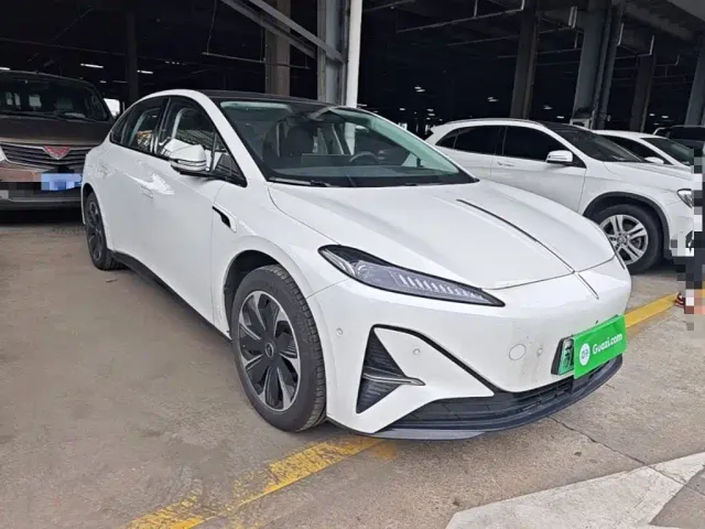 Hongqi Tiangong 05 — Фото автомобиля 3