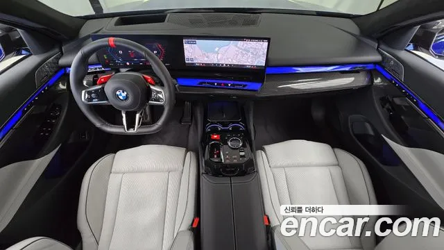 BMW M5 G90 — Фото автомобиля 7