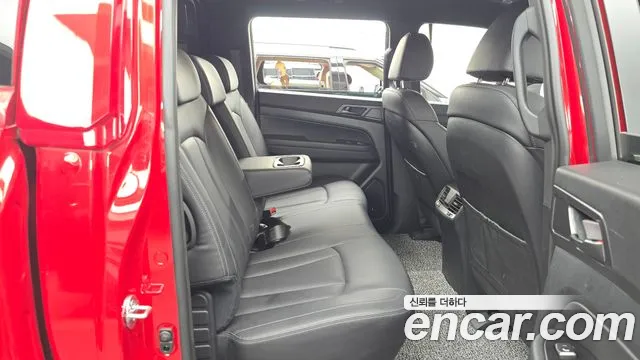 KG_Mobility_Ssangyong Rexton Новый Rexton Sport Khan Дизель 2.2 4WD — Фото автомобиля 11